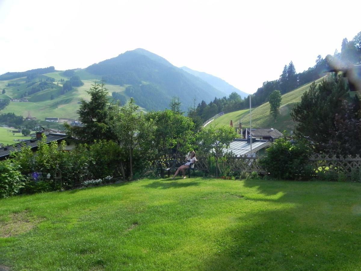 Appartamento Haus Sonnenschein Saalbach-Hinterglemm Esterno foto