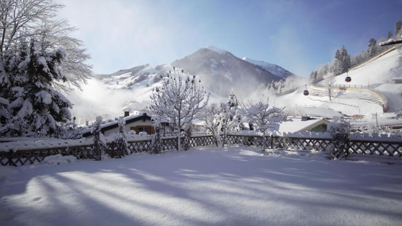 Appartamento Haus Sonnenschein Saalbach-Hinterglemm Esterno foto